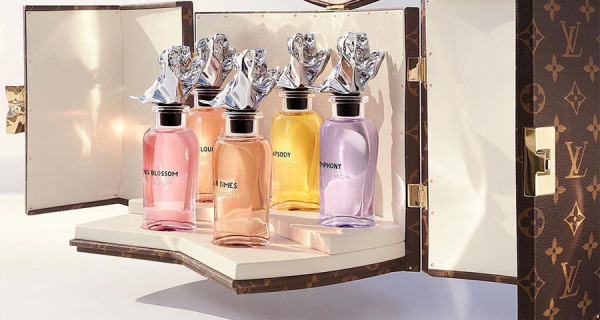 LOUIS VUITTON 推出「Les Extraits」香水系列特别版旅行箱